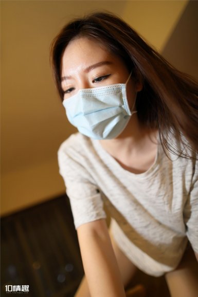 【完美体育集团】英超喜剧人1秒变脸!微笑帝变咆哮天尊 裁判被吓退(图2) 完美体育赛事平台